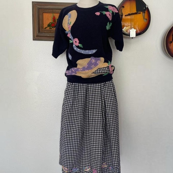 Vintage cottagecore skirt and short sleeve sweater set small - Picture 1 of 8